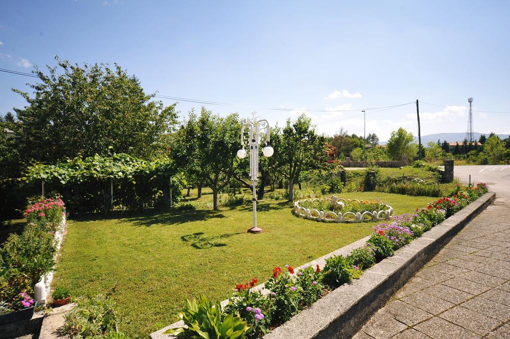 Guesthouse Rutar Rupa ภายนอก รูปภาพ